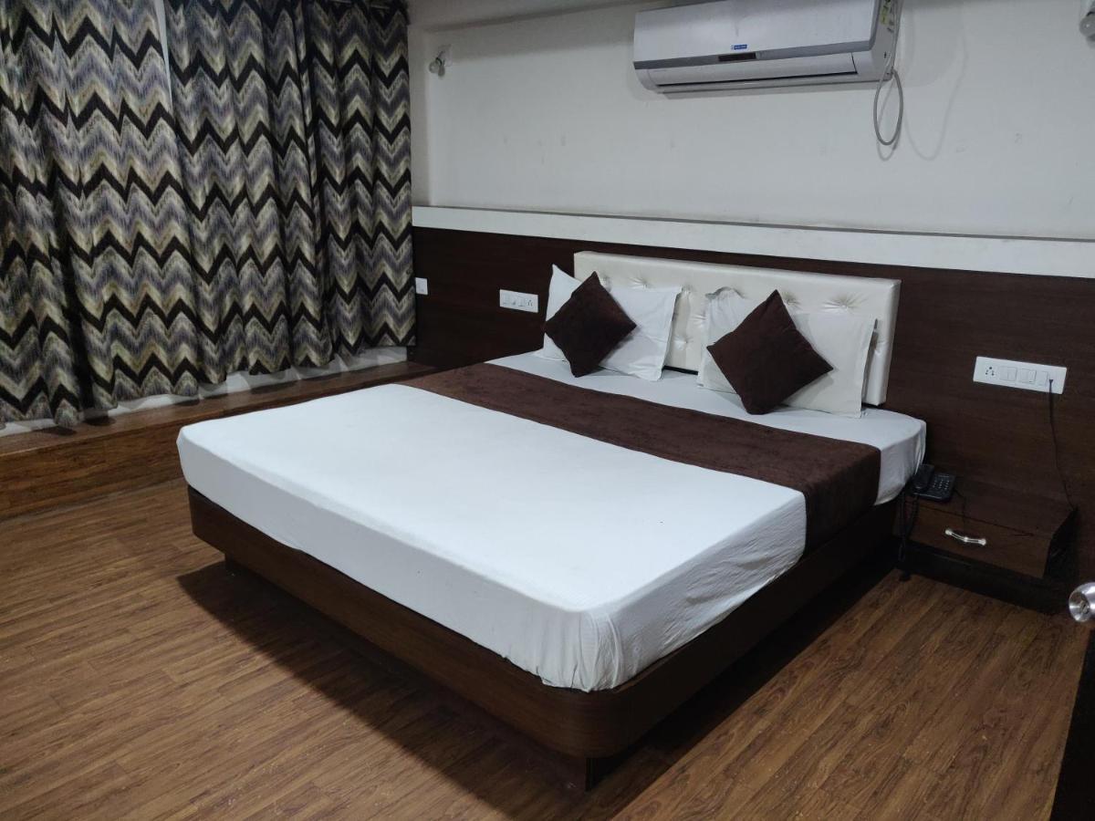 Hotel Vaidehi Udaipur Extérieur photo