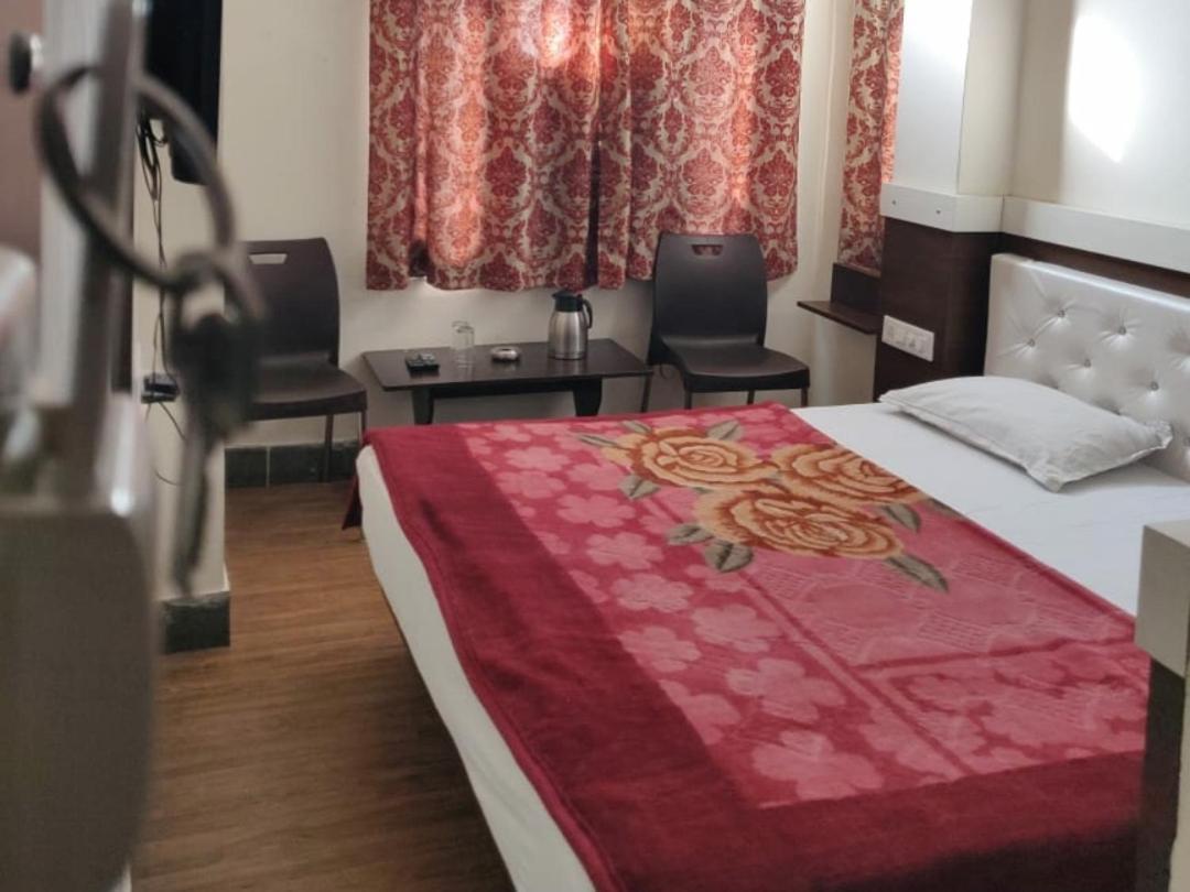 Hotel Vaidehi Udaipur Chambre photo